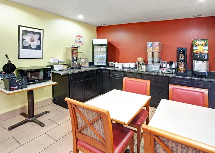 Super 8 By Wyndham Bolingbrook Hotel Romeoville