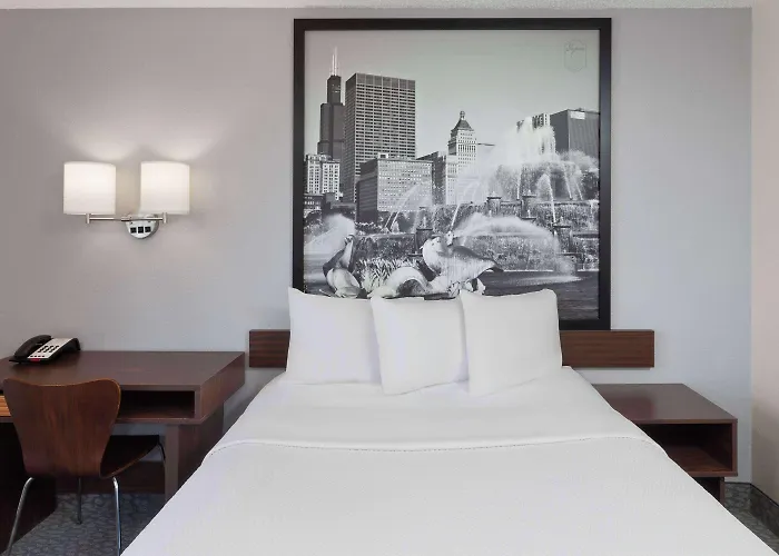 Super 8 By Wyndham Bolingbrook Romeoville